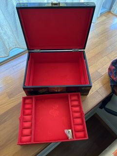 (Category: ) located in . Submitted by chloeklow (Listing ID 1253819145, Image 1). Description: .