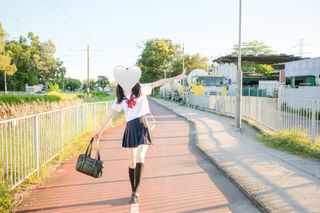 （分類：）位於 。 由 yauyau13 提交（商品編號 1253759297，圖片 1）。簡介： 。