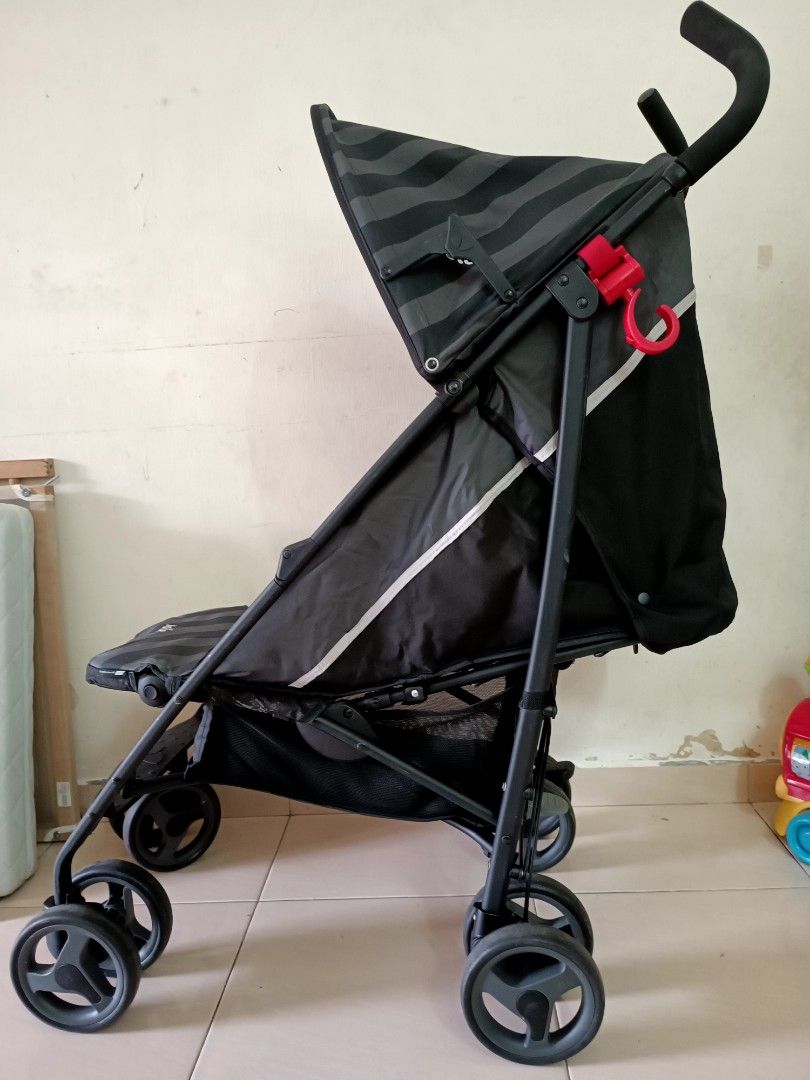 Joie nitro deals stroller halfords