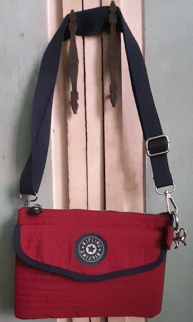 Kipling sling hotsell bag 2019