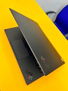 LENOVO X1 CARBON TOUCH 9th GEN LAPTOP Core i7 11th GEN 16GB / 512GB SSD (2 YEARS WARRANTY BY LENOVO)