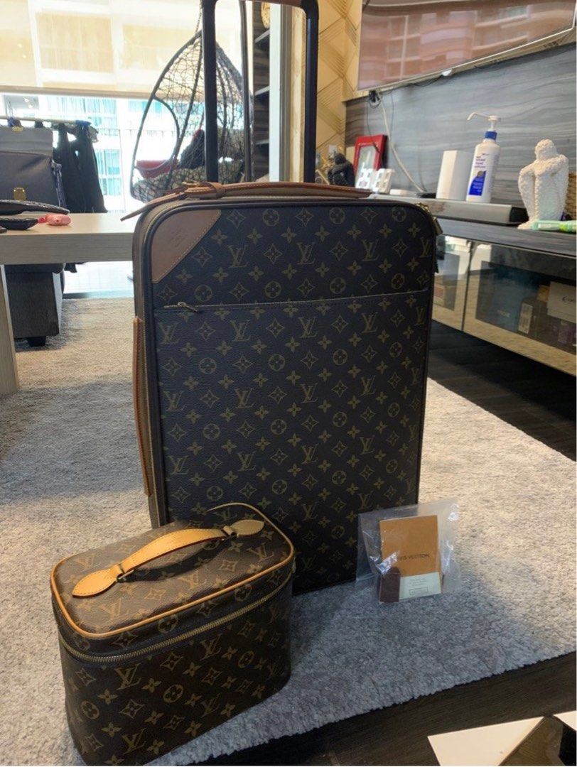 Louis Vuitton valise cabin horizon 50 koper lv empat roda mew authentic  best seller ya, Barang Mewah, Tas & Dompet di Carousell