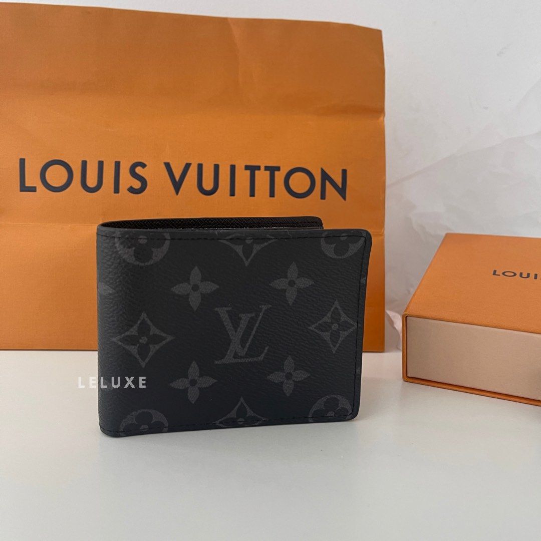 LV second hand men's wallet, Men's Fashion, Watches & Accessories, Wallets  & Card Holders on Carousell