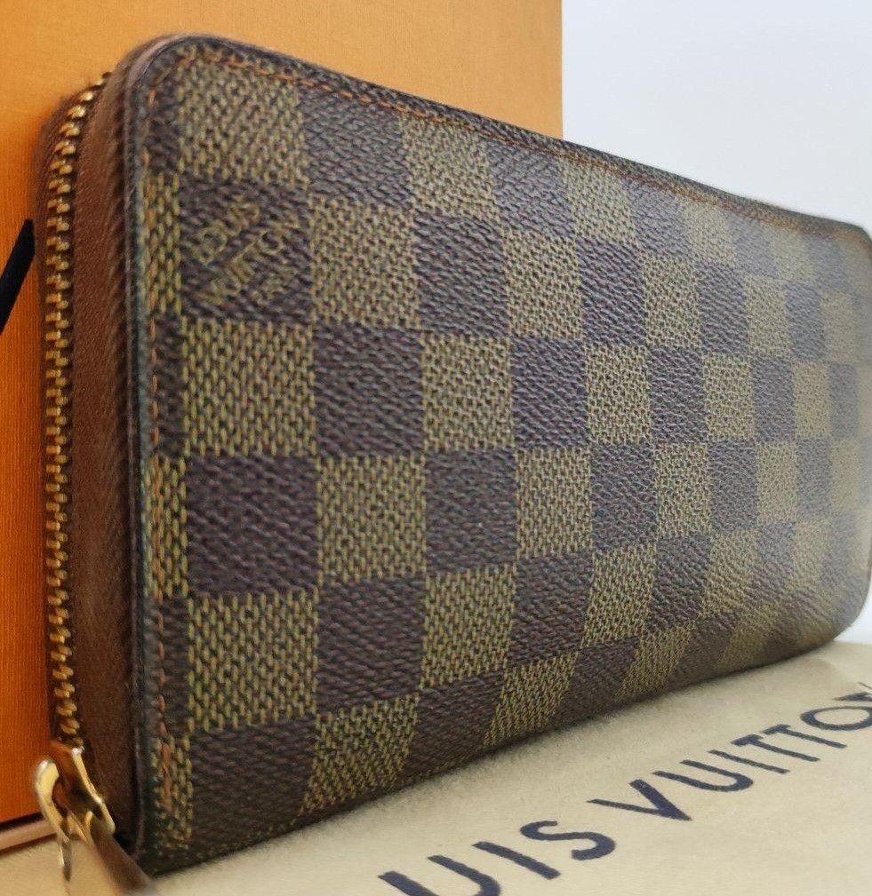 LV Graphite Men's Long Wallet, Luxury, Bags & Wallets on Carousell