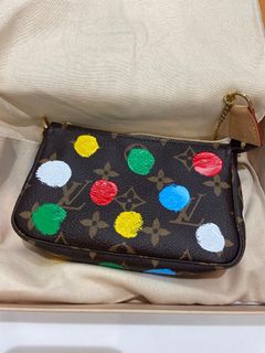 由 macchou18749319 (刊登 ID 1253863471，圖片 1) 提交，位於 的 (類別：)，說明：。