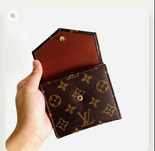 Shoppingplaza - Louis Vuitton trunk case😍 IPhone 7plus/8plus