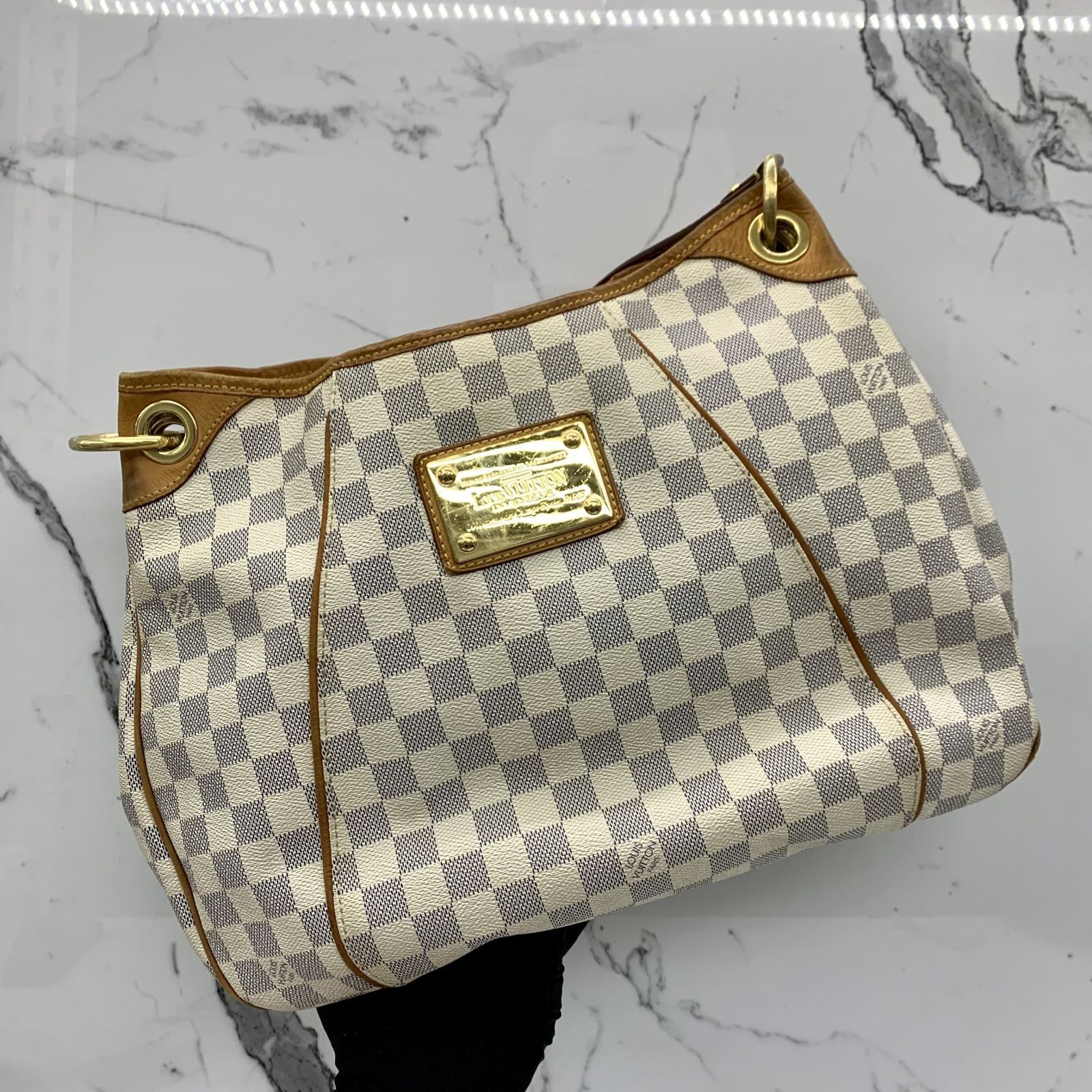 Shoulder Bags Louis Vuitton Galleria Bag LOUIS VUITTON N55215 - Main Image