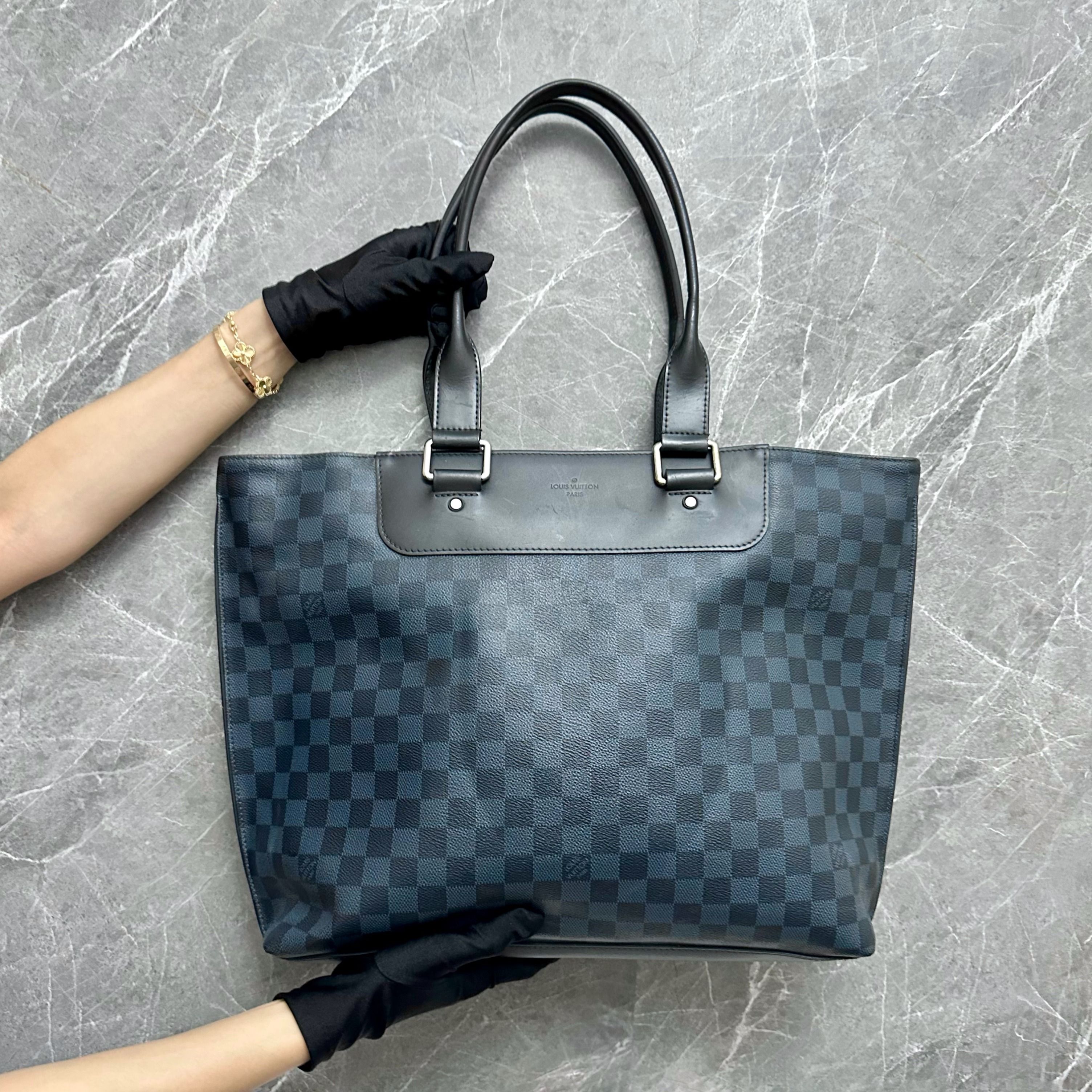 LV Cabas Voyage Damier Shoulder Tote Bag, Luxury, Bags & Wallets on  Carousell