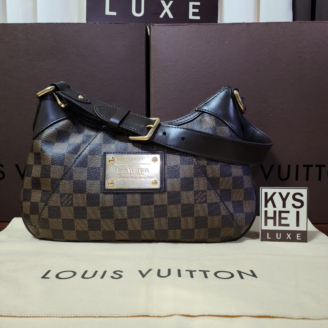 Louis Vuitton Marignan (red), Luxury, Bags & Wallets on Carousell