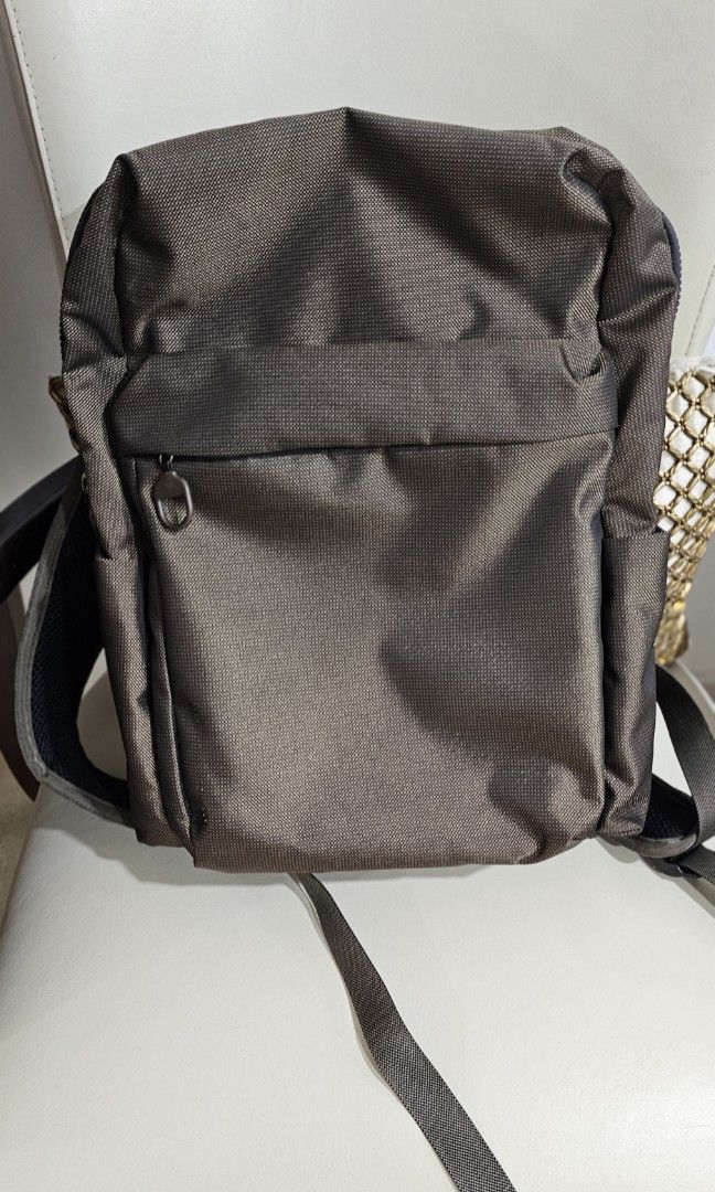 MANDARIN Duck Backpack, Men's Fashion, Bags, Backpacks on Carousell