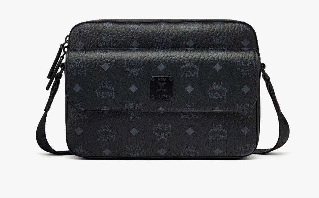 All black mcm bag outlet
