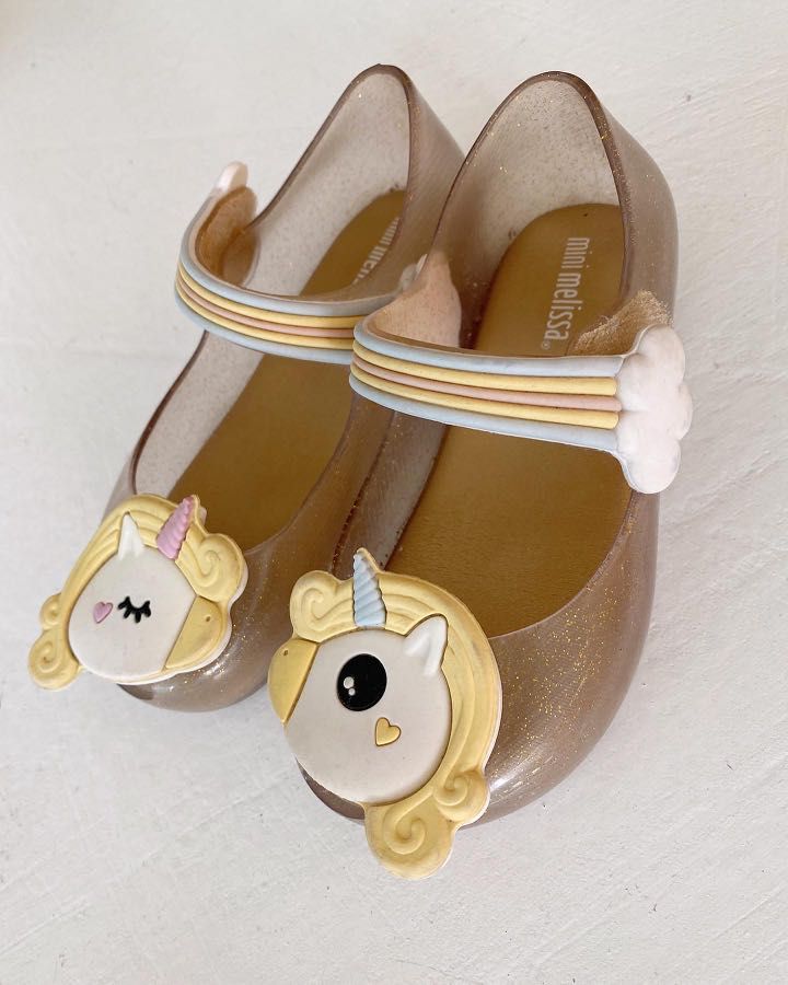 mini melissa unicorn size 10