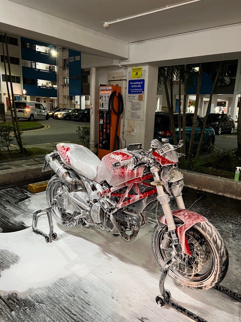 MOTORCYCLE DETAILING / DETAILING / BIKE DETAILING / CERAMIC COATING