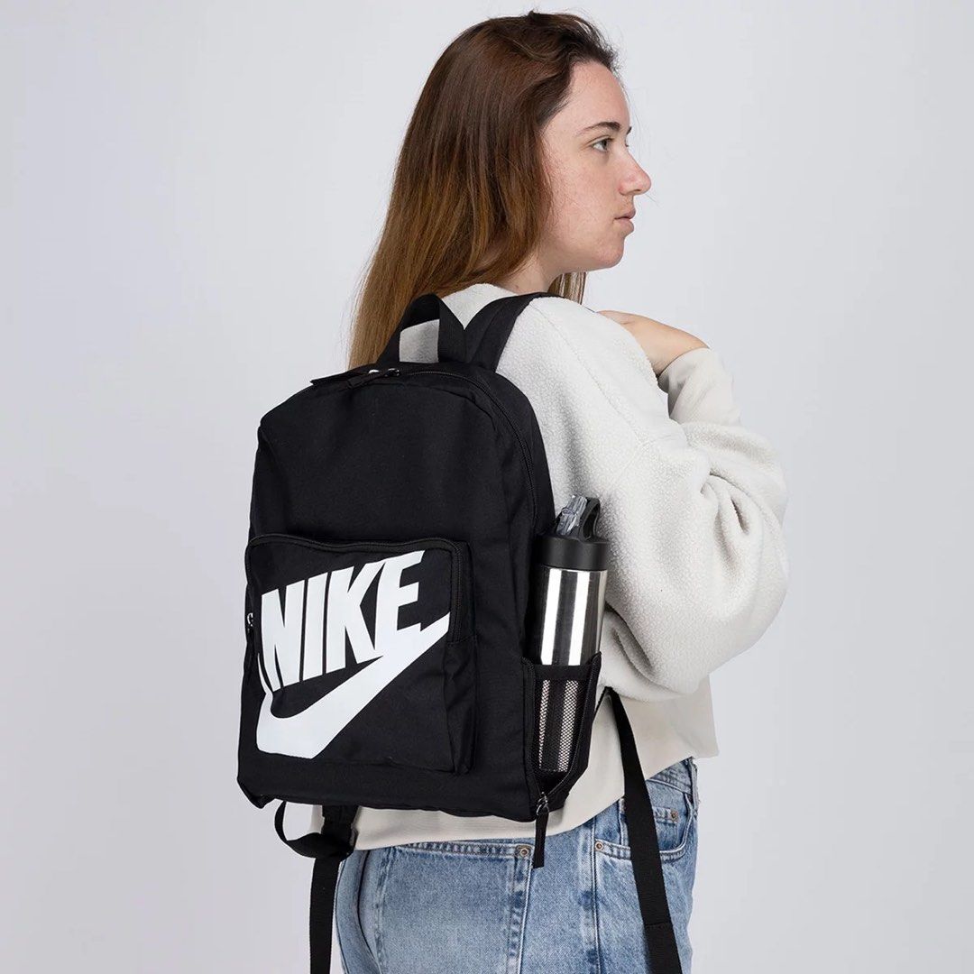 Nike hotsell classic backpack