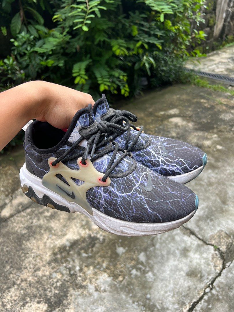 NIKE SHOES (Category: Sneakers) located in Marikina City. Submitted by noeeesanti (Listing ID 1253869411, Image 1). Description: For sale Nike Presto React Size 9 Used 8.5/10 condition Complete with box 2.5k slightly negotiable Marikina City location.