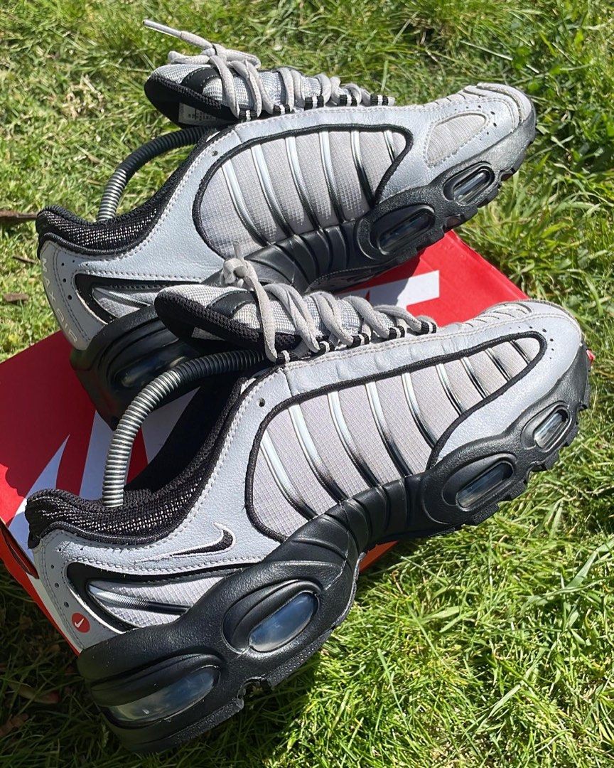 Nike tailwind grey clearance