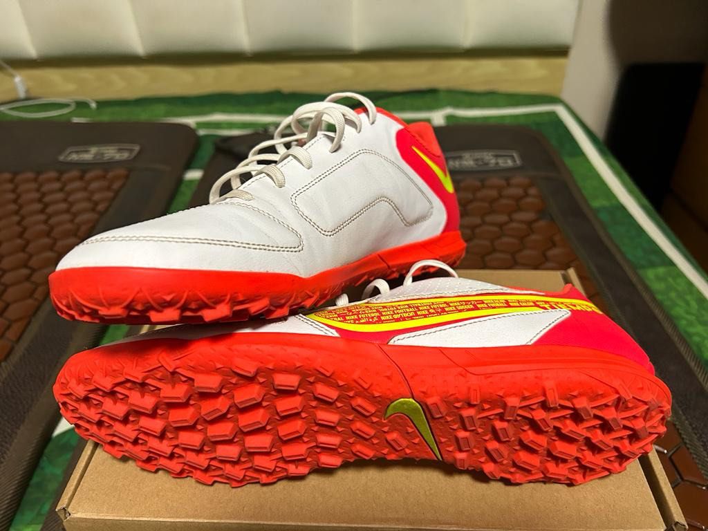 Nike tiempo store 44.5