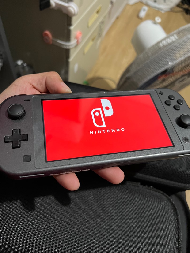 Nintendo switch lite limited edition jailbreak 128gb sd card, Video Gaming, Video Game Consoles