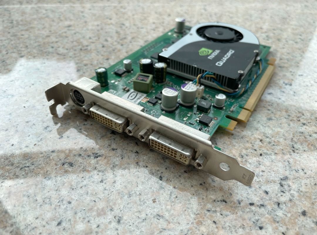 Quadro fx cheap 560