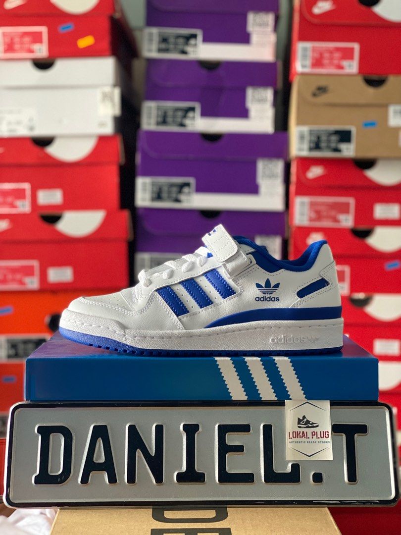 https://www.carousell.com.my/p/ori-adidas-forum-royal-white-uk3-to-uk12-5-1253725005/