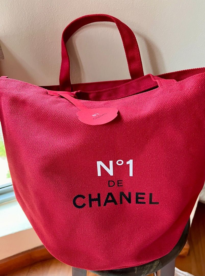 Chanel no.1 Red Shopping Tote set (Full Set), Luxury, Bags & Wallets on  Carousell