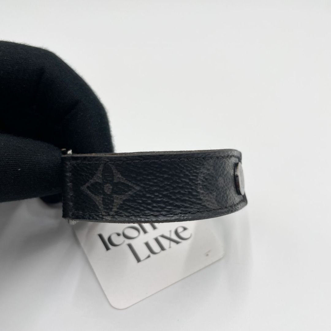 Louis Vuitton M6456E LV Slim Bracelet , Grey, 19