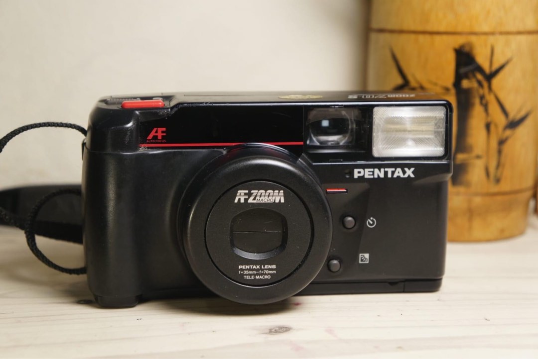 Pentax Zoom 70s Film Camera, Photography, Cameras on Carousell