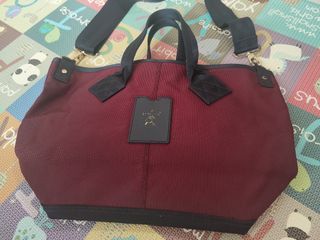 Porter international taiwan size M wine color