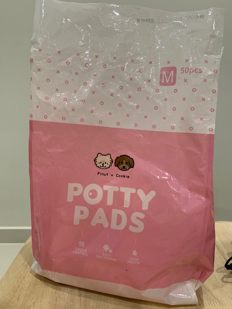 Potty Pads, Pet Supplies, Homes & Other Pet Accessories on Carousell