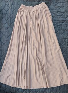 (Kategori: ) berada di . Dikirim oleh daisyvel_ (ID iklan 1253733014, Gambar 1). Deskripsi: .