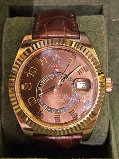 (Category: ) located in . Submitted by watchexpert5 (Listing ID 1253826085, Image 1). Description: .