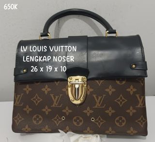 Jual Tas Louis Vuitton Damier District Second Original Preloved Authentic LV  Bekas Branded, Olshop Fashion, Olshop Wanita di Carousell
