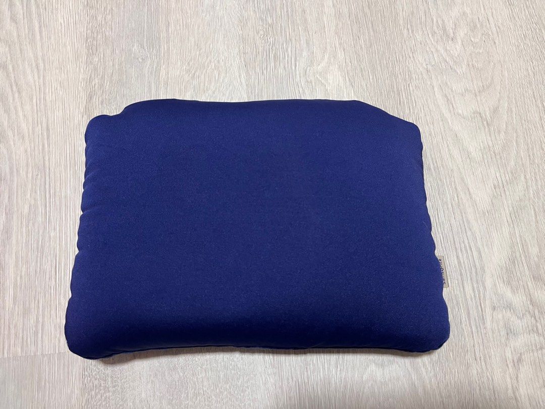 Samsonite 2 in 1 magic pillow sales