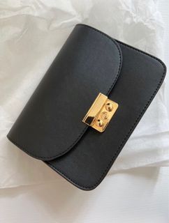 （分類：）位於 。 由 yannes704 提交（商品編號 1253716096，圖片 1）。簡介： 。