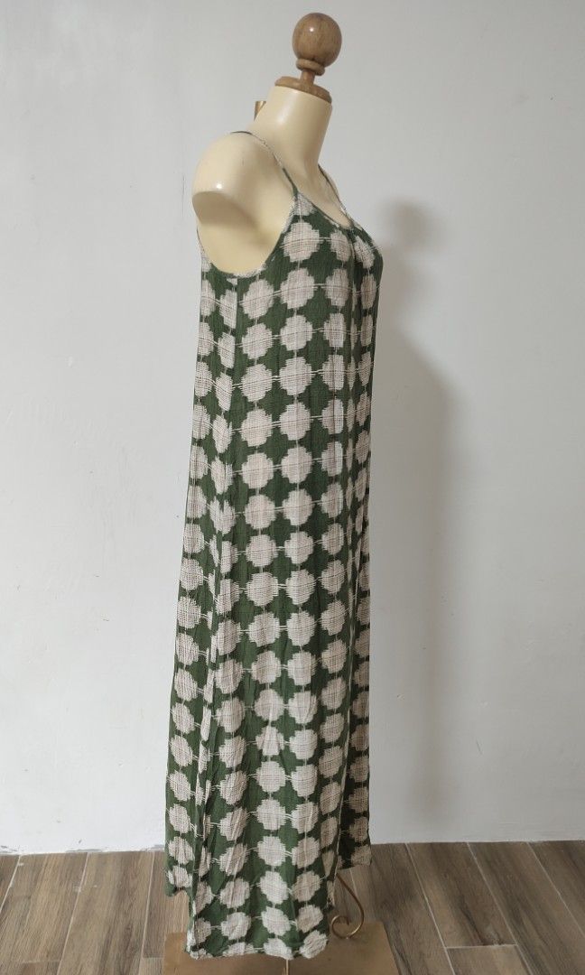 Merona dress shop