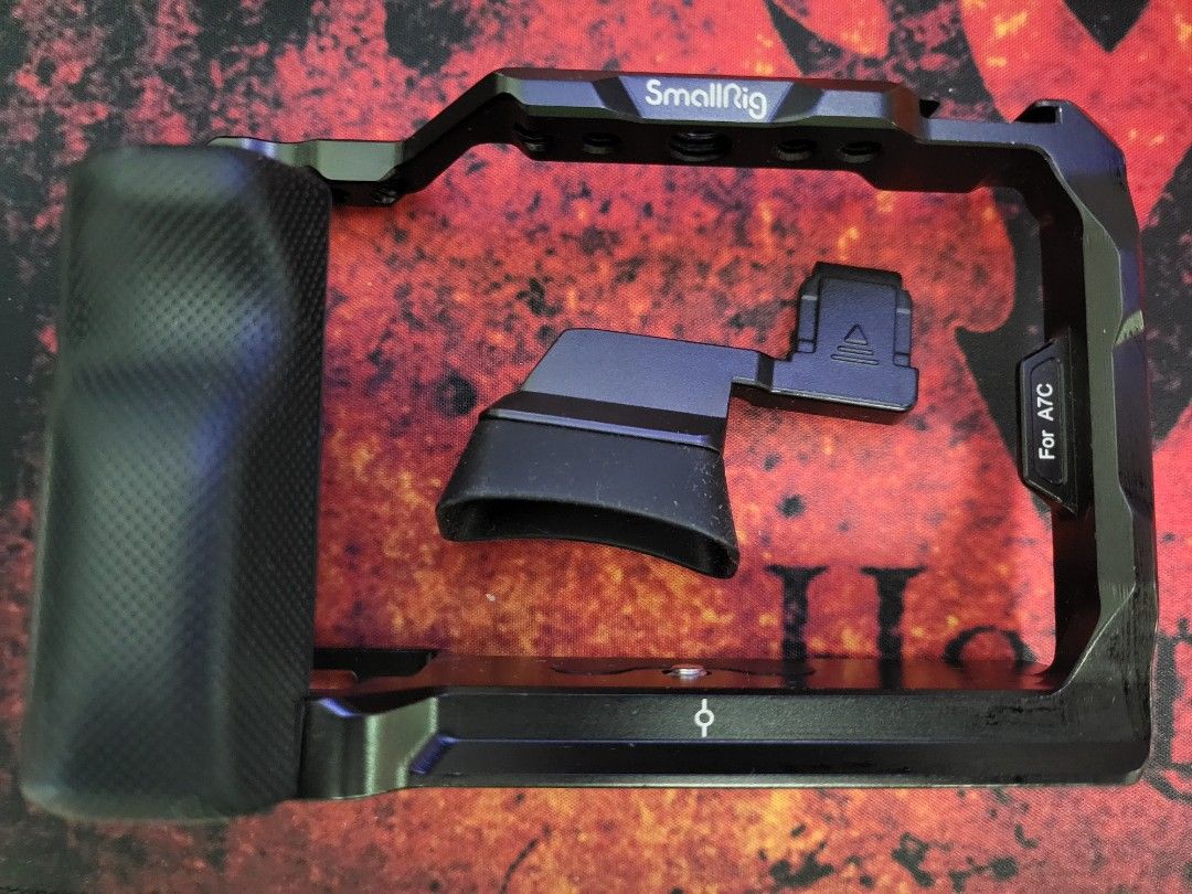SmallRig camera cage with side handle for Sony A7C, Photography