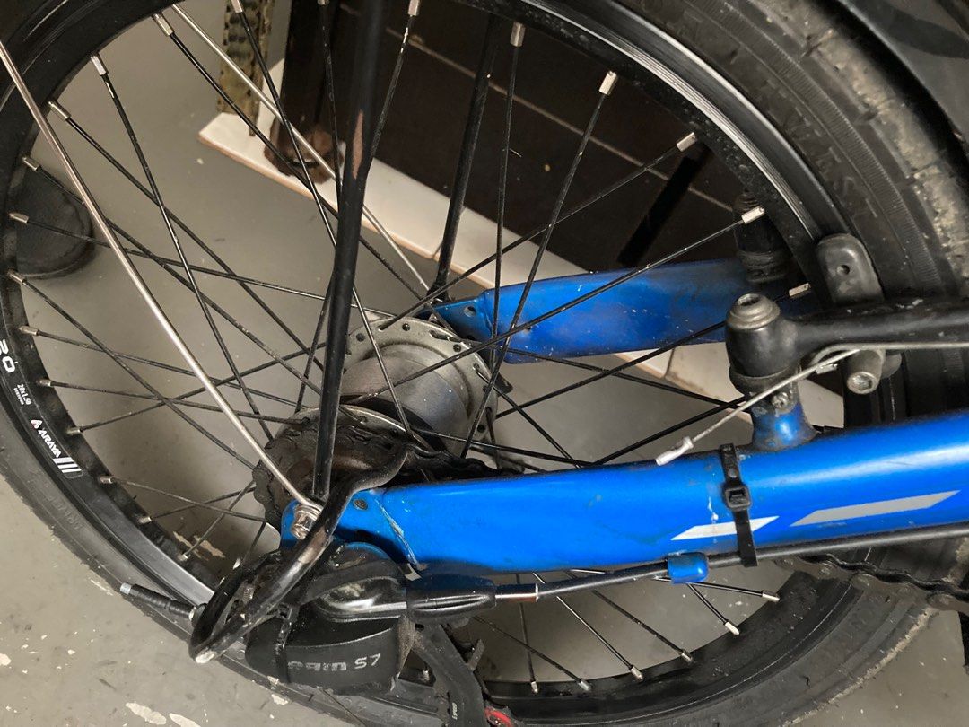 SRAM S7 Hub and shifter. This is 7 speed internal gear hub