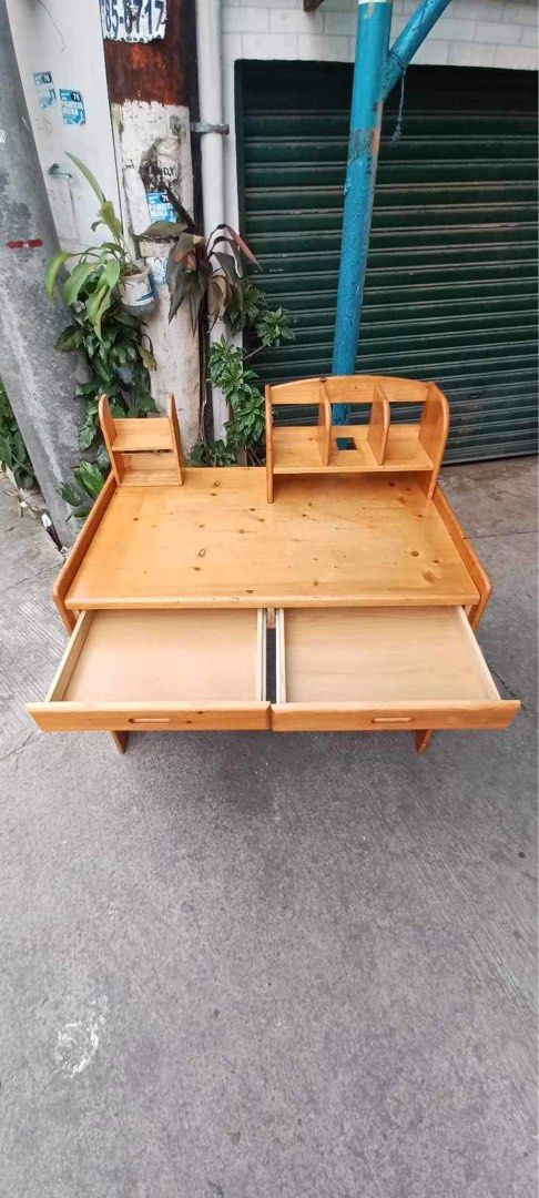 Study table Japan surplus (Category: Tables & Sets) located in Manila. Submitted by Hezcki (Listing ID 1253812005, Image 1). Description: .