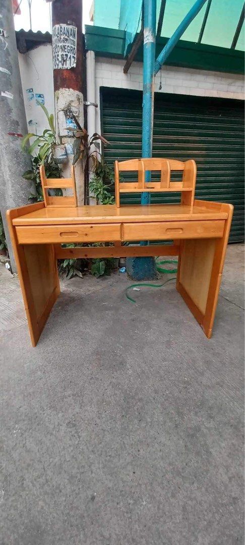 Study table Japan surplus (Category: Tables & Sets) located in Manila. Submitted by Hezcki (Listing ID 1253812005, Image 3). Description: .