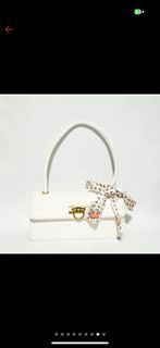 Tas lucu
