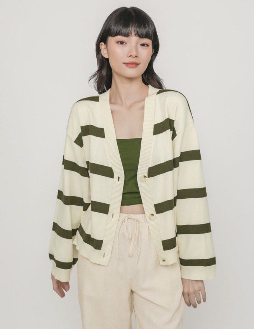 The tinsel rack TTR Kathy wide sleeve knit cardigan cream olive