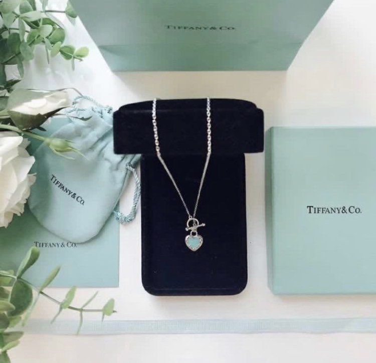 Tiffany green heart necklace hot sale