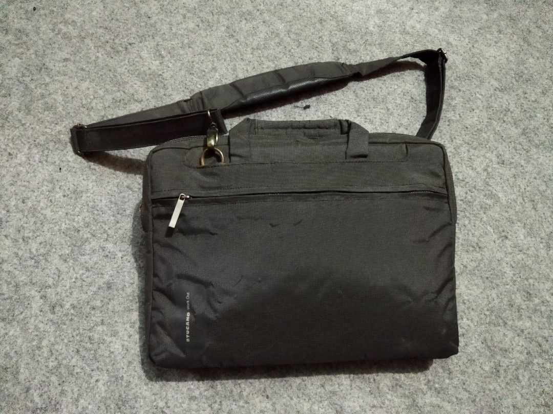 Tucano sling bag shop