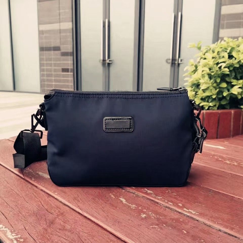 TUMI HARRISON CROSSBODY