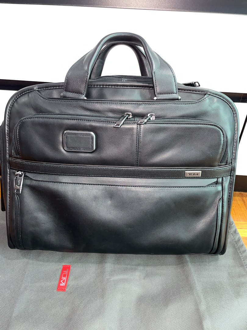 Tumi portfolio deals leather