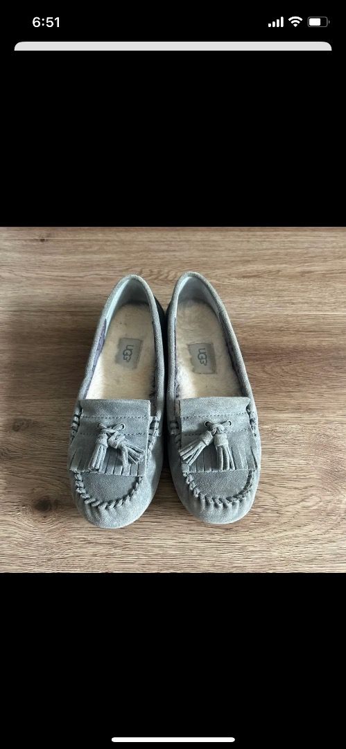 Ugg sales lizzy moccasins