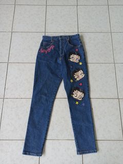 Vintage Betty Boop mom jeans size 25-26