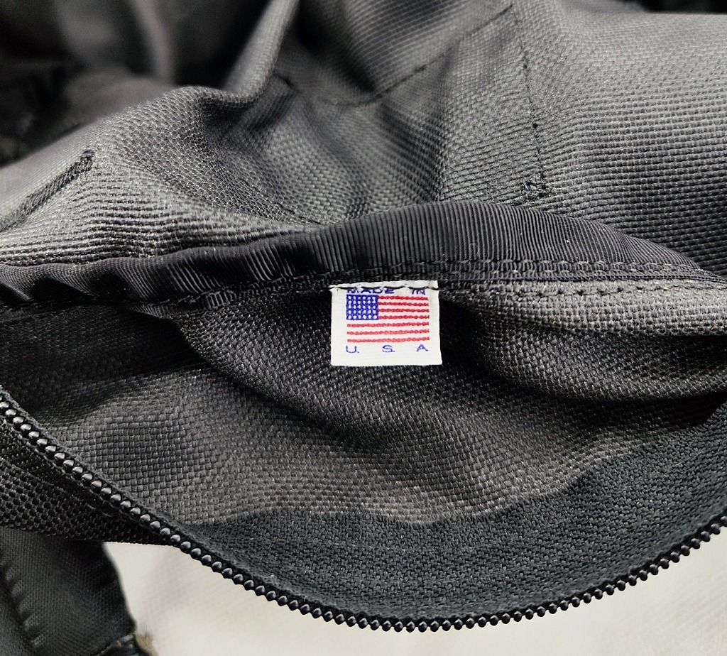 vintage GREGORY made in USA all black duffle sling bag, Men's Fashion