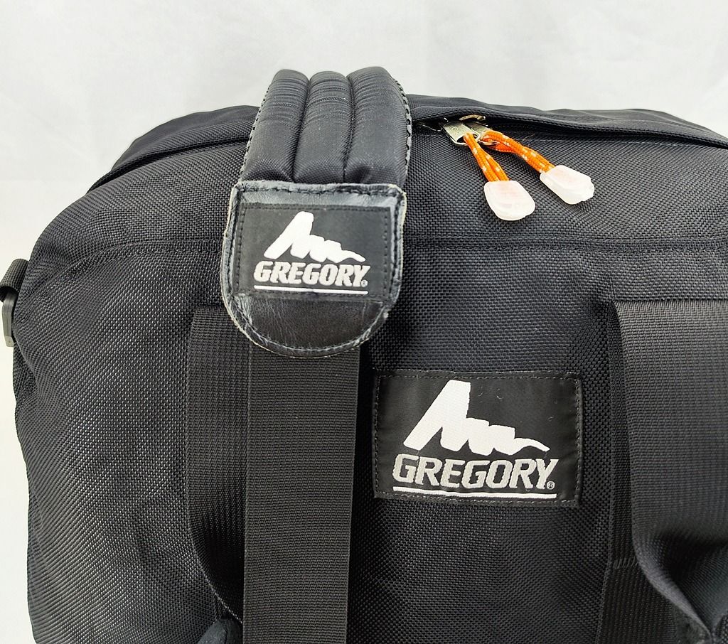 vintage GREGORY made in USA all black duffle sling bag, Men's Fashion