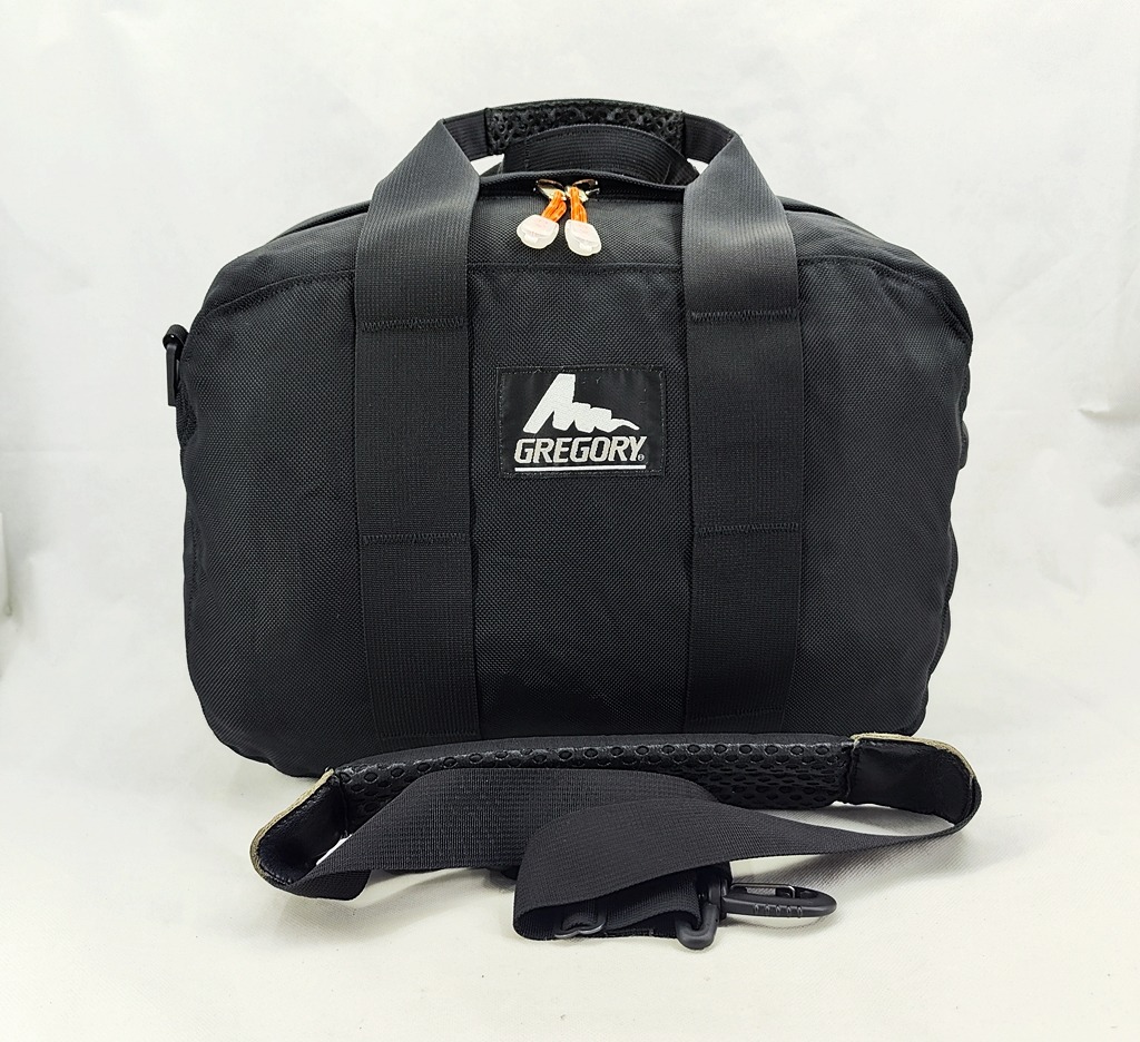 vintage GREGORY made in USA all black duffle sling bag, Men's Fashion